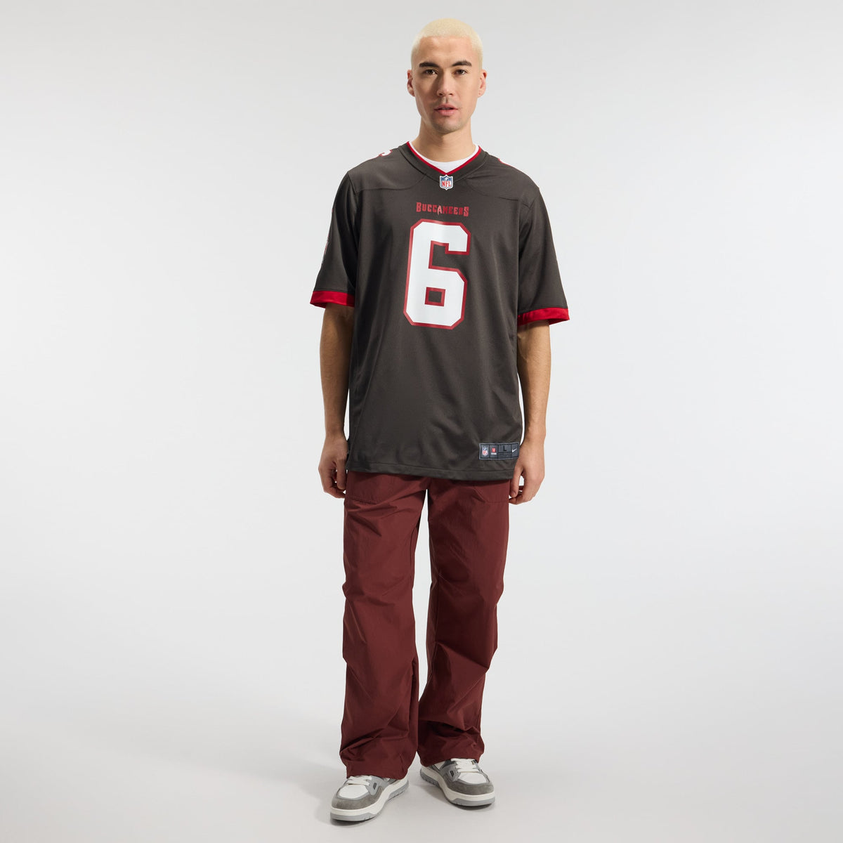 Men's Tampa Bay Buccaneers Baker Mayfield Pewter Alternate Game Player Jersey